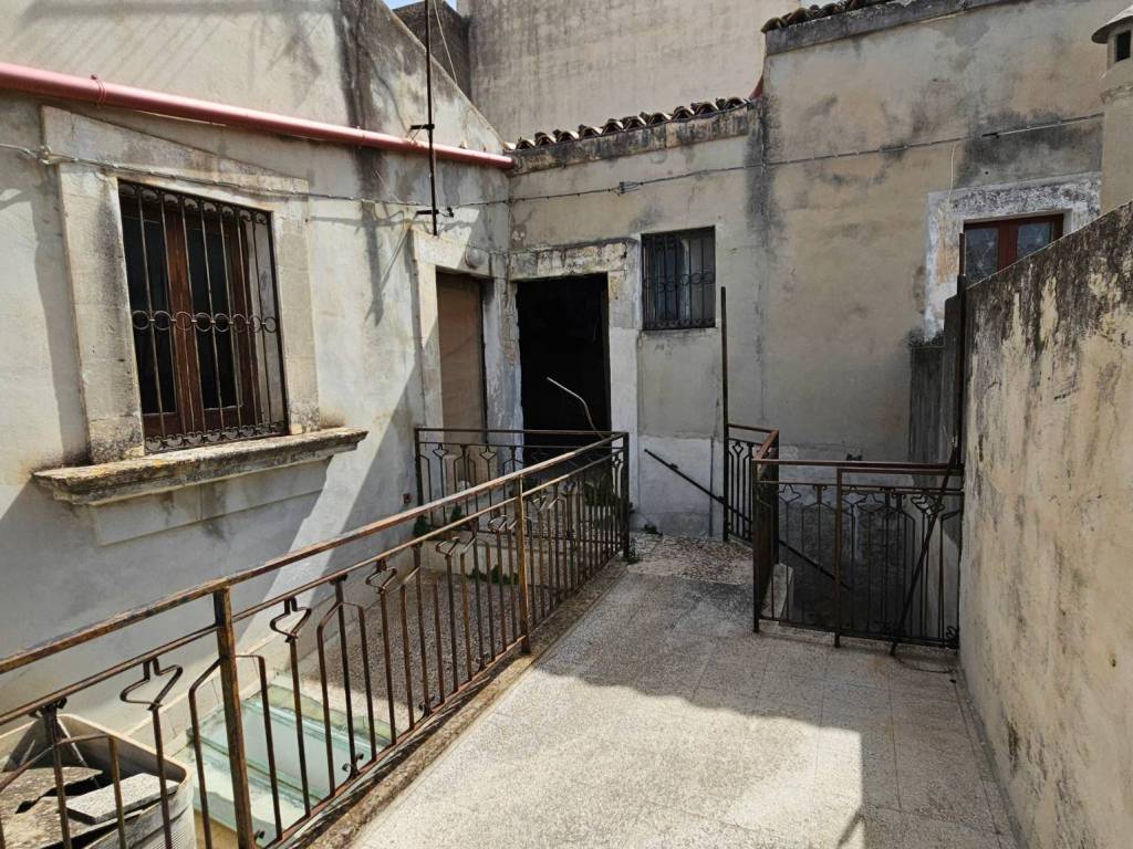 Villa a Scicli in Via Libertà - Foto 4