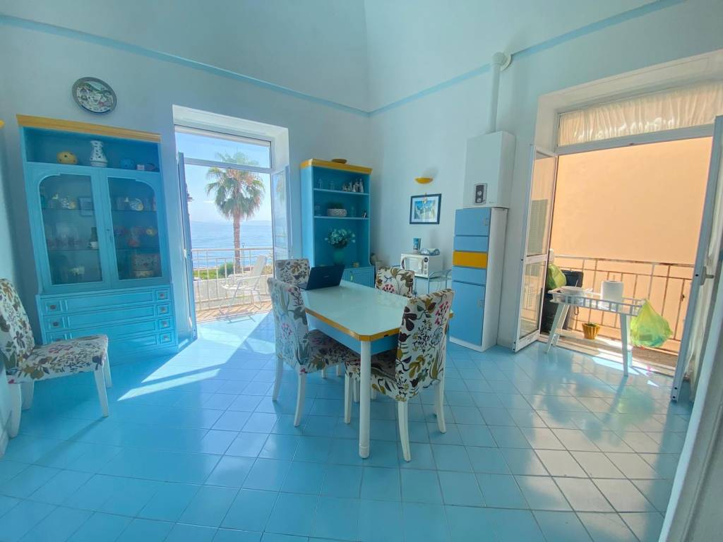 Appartamento a Gaeta in Lungomare Giovanni Caboto, 540 - Foto 2