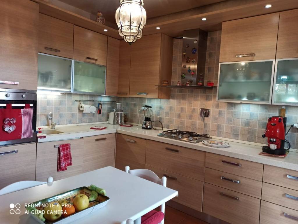 Villa a Castiglione del lago in Via Roma - Foto 2