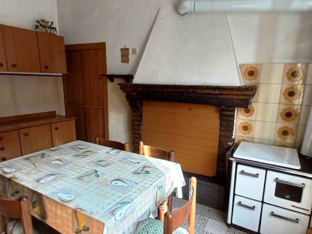 Casa indipendente a Spoleto in Spoleto - Foto 2