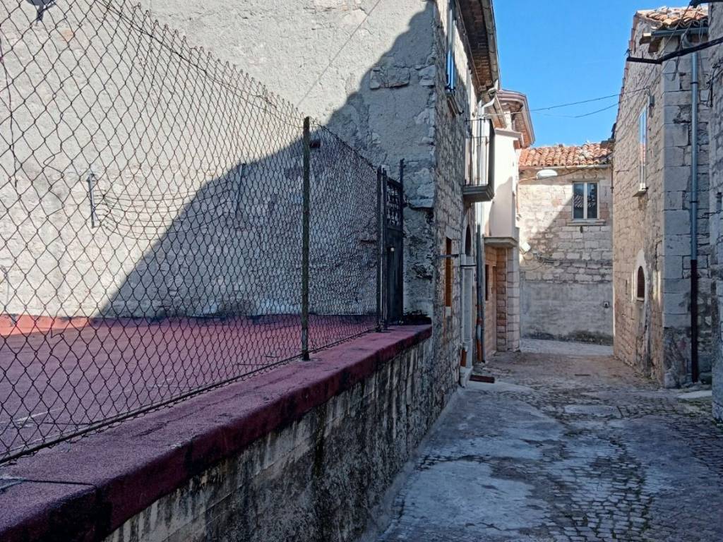 Casa indipendente a Gildone in Via Chiesa - Foto 4