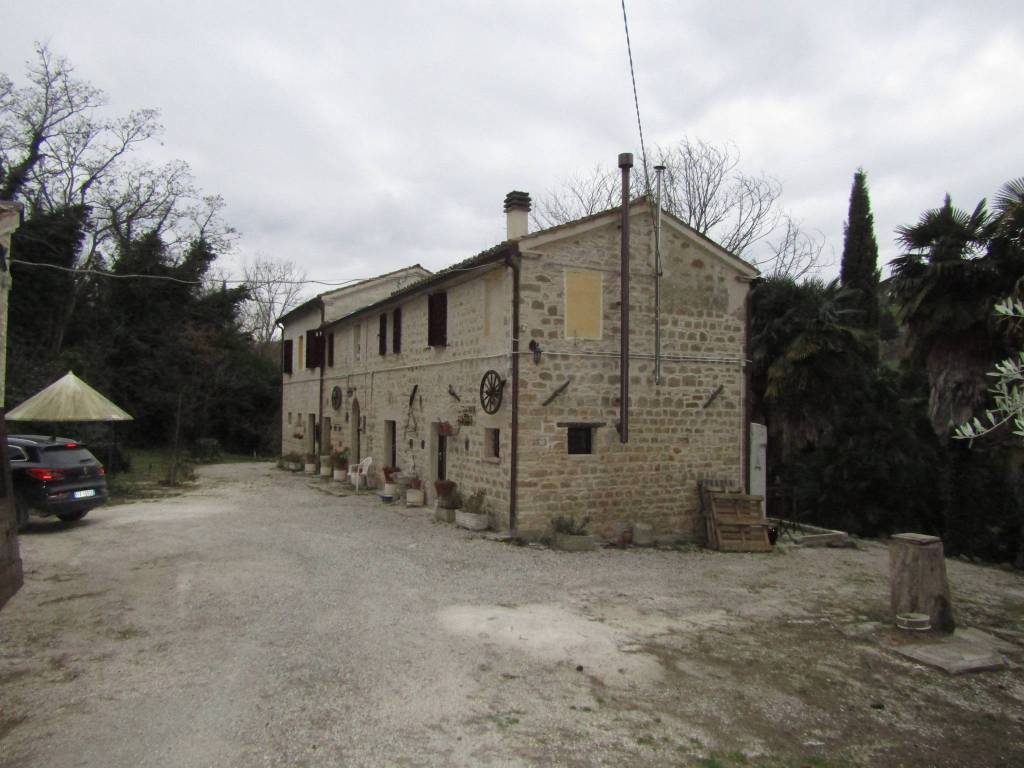 Rustico / casale a Monte roberto - Foto 2