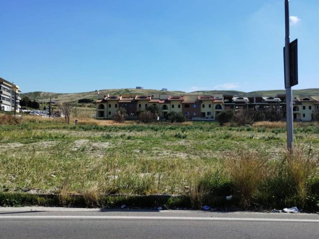 Terreno a Catanzaro in Viale Magna Grecia - Foto 4