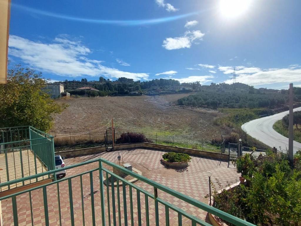 Villa a Caltanissetta in Via Babbaurra - Foto 5
