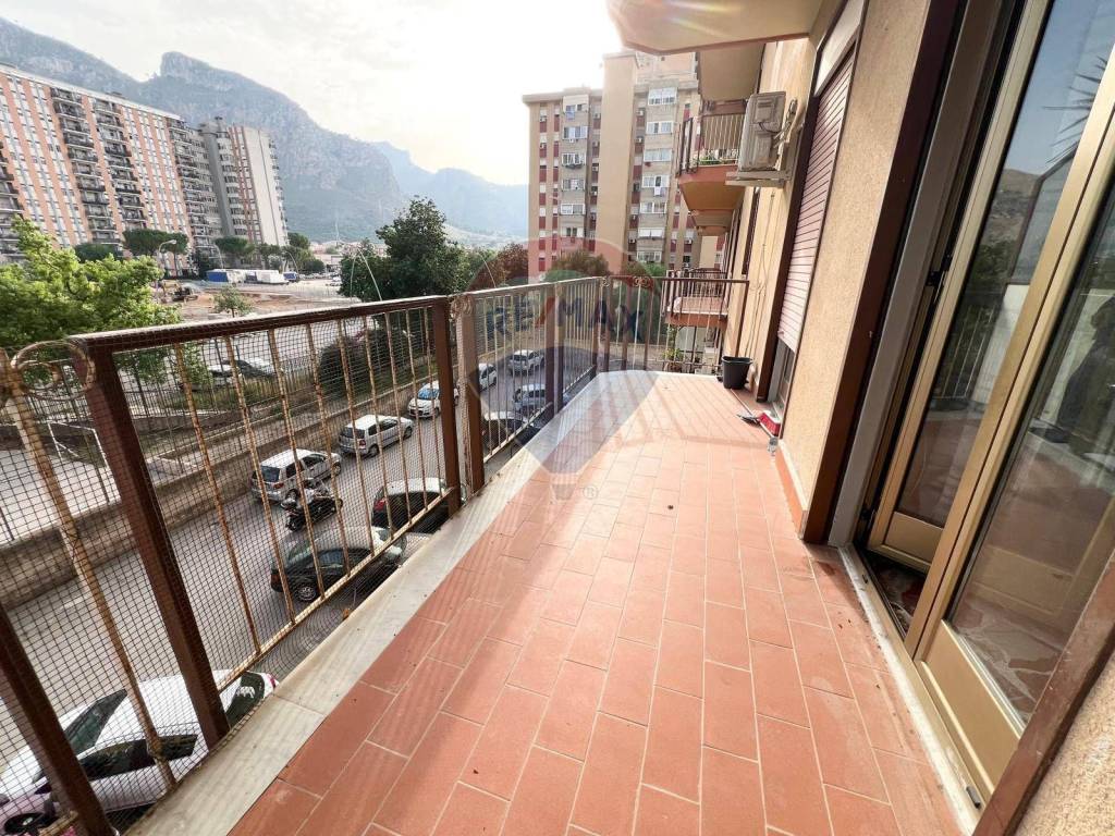 Appartamento a Palermo in Largo Della Martora, 5 - Foto 3