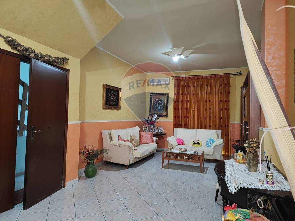 Appartamento a Floridia in Via Rizza, 19 - Foto 2