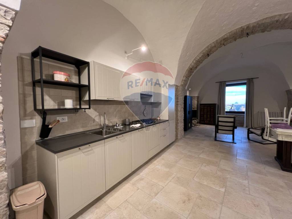 Appartamento a Venosa in Largo Baresa, 11 - Foto 2