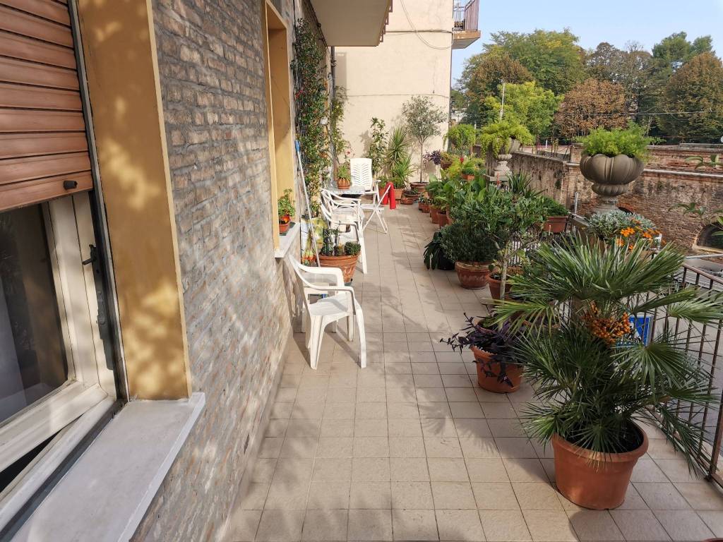 Appartamento a Pesaro in Viale Guglielmo Oberdan - Foto 2