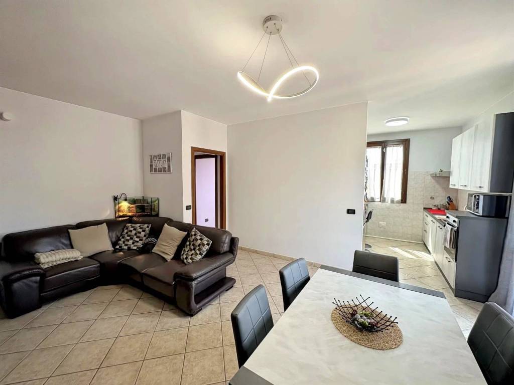 Appartamento a Ravarino in Via Ferruccio Parri - Foto 5