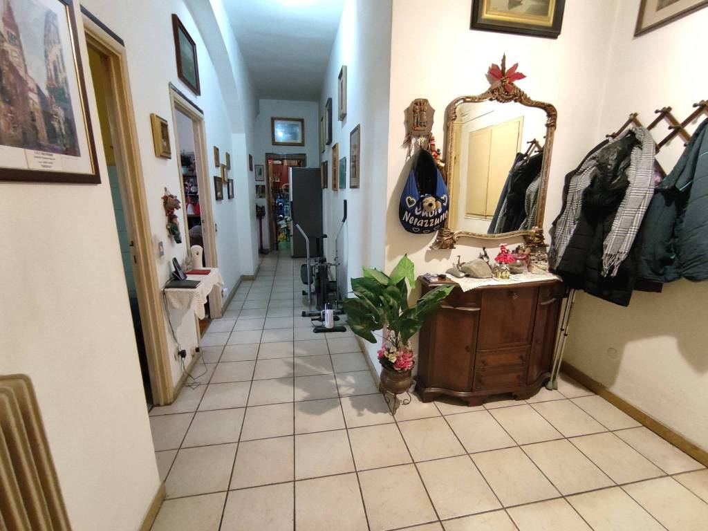 Appartamento a Cremona in Via Ferrabò, 4 - Foto 4