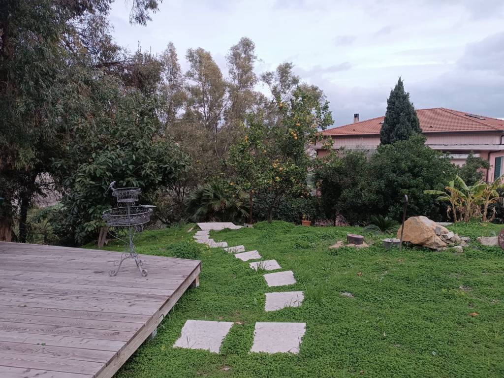 Casa indipendente a Sanremo in Via Mario Calvino - Foto 2