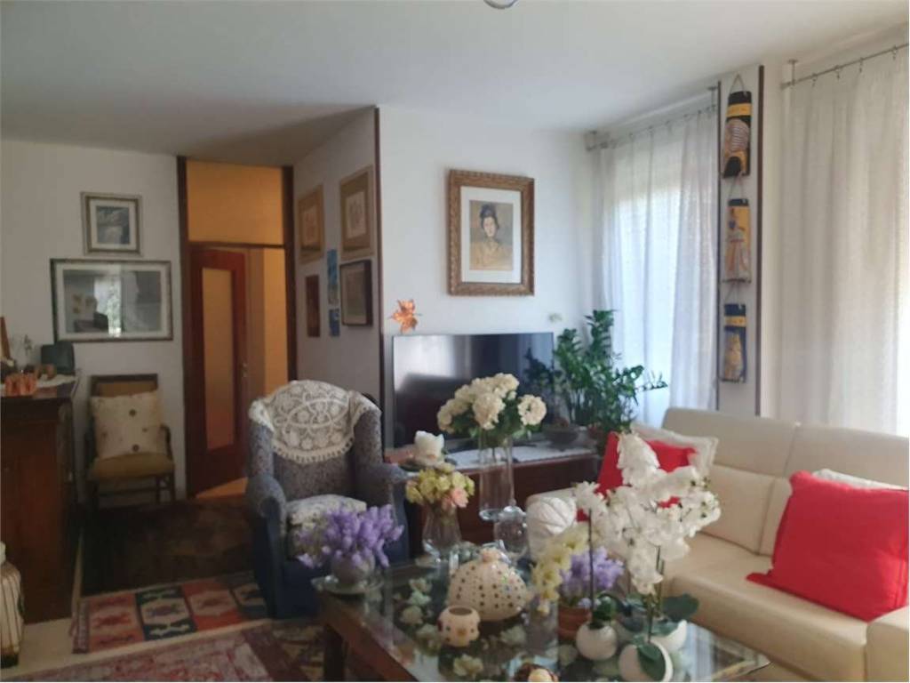 Appartamento a Sesto calende in via piave, 67 - Foto 3