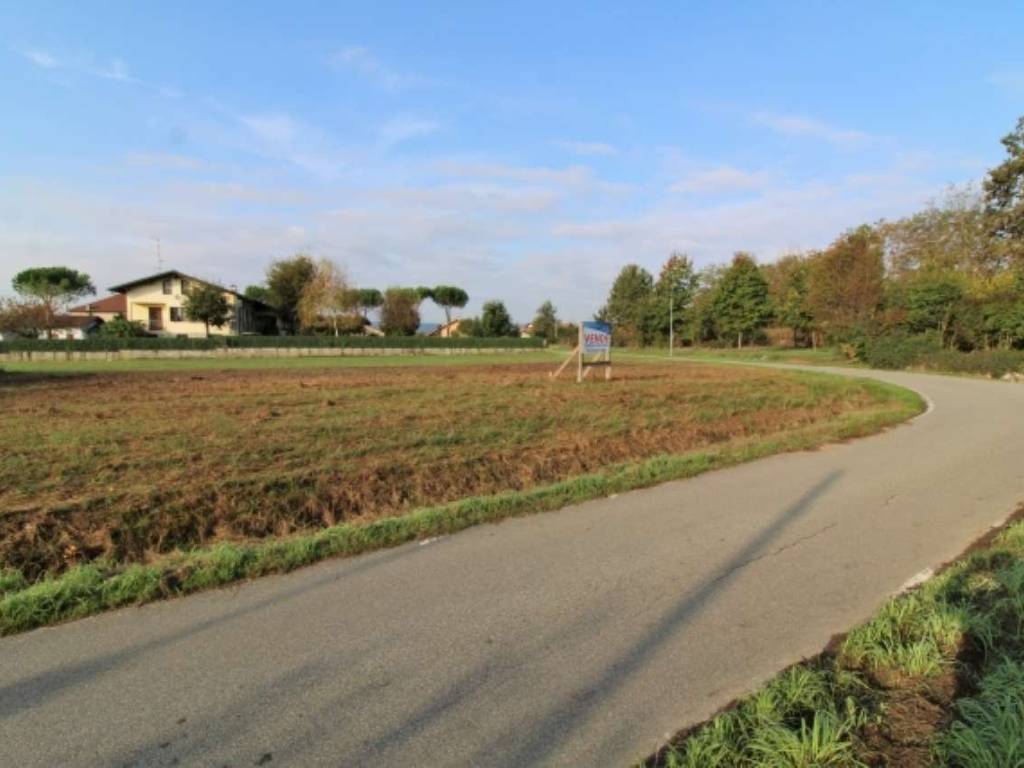 Terreno a Cerrione in via Giacomo Matteotti - Foto 2