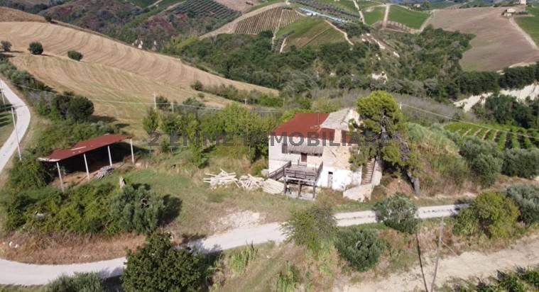 Rustico / casale a Ascoli piceno in BORGO MIRIAM - Foto 2