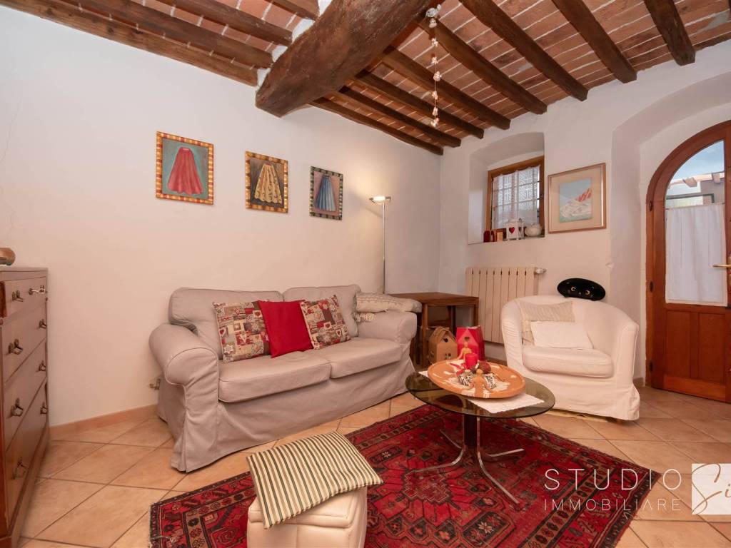 Casa indipendente a Pistoia in Via di Saturnana - Foto 2