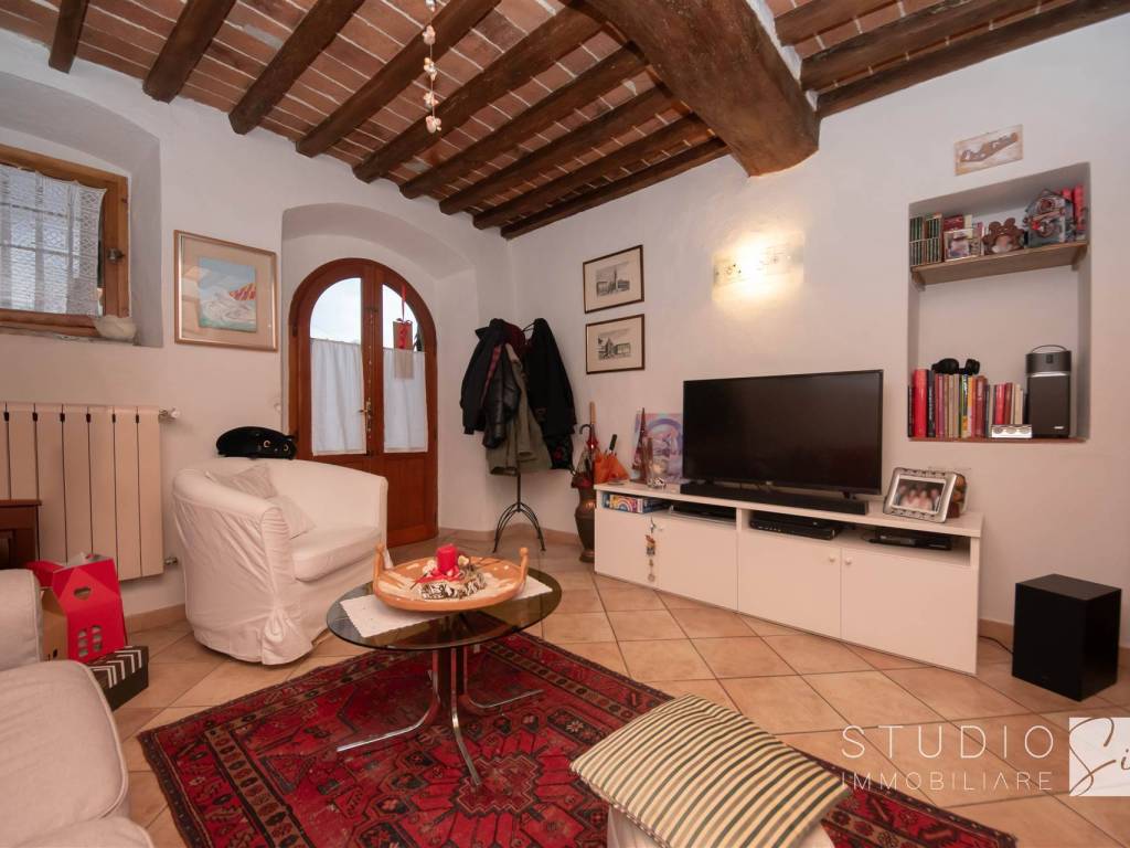 Casa indipendente a Pistoia in Via di Saturnana - Foto 3