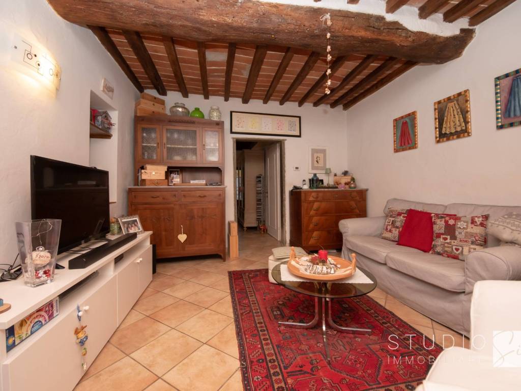 Casa indipendente a Pistoia in Via di Saturnana - Foto 4