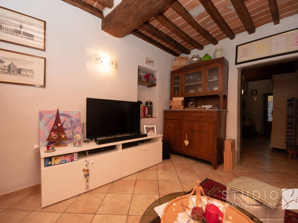 Casa indipendente a Pistoia in Via di Saturnana - Foto 5