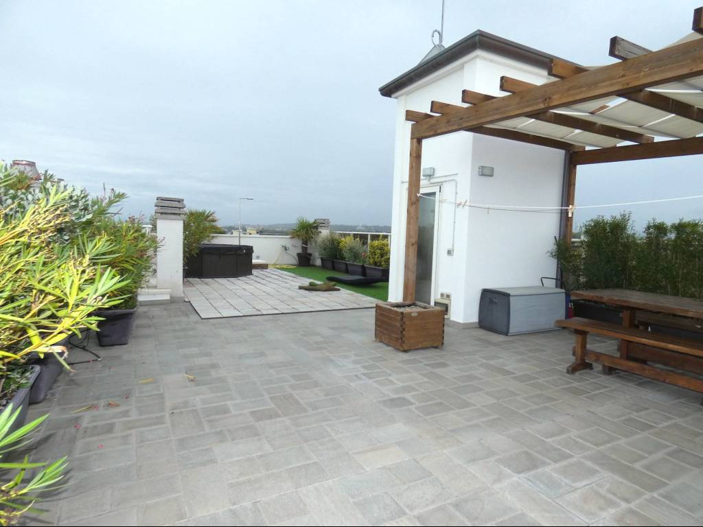 Attico / mansarda a Riccione in Viale Torquato Tasso - Foto 1