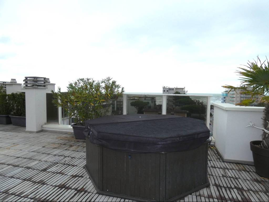 Attico / mansarda a Riccione in Viale Torquato Tasso - Foto 3