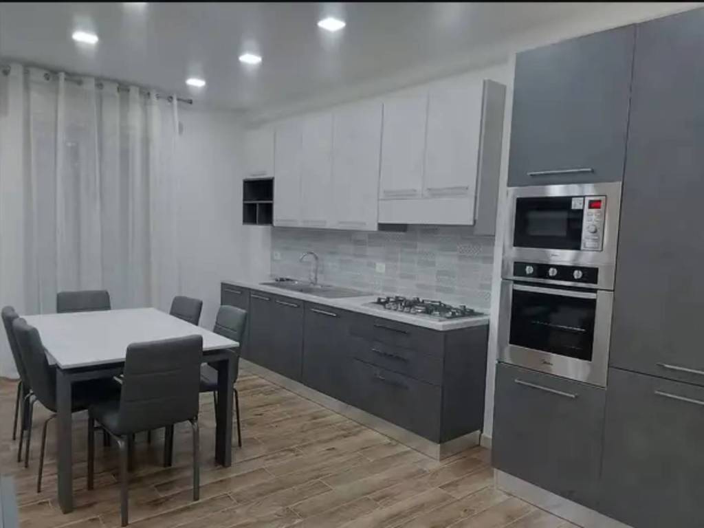 Appartamento a Carlentini in Via Camillo Benso di Cavour - Foto 2