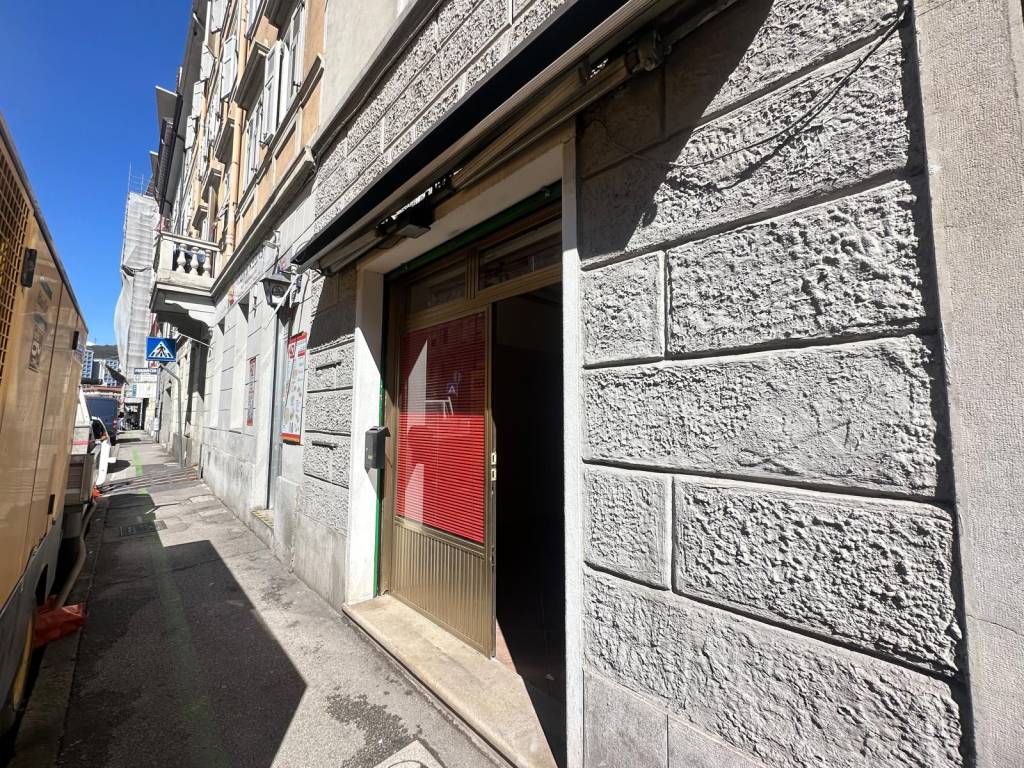 Immobile a Trieste in Via Udine, 59 - Foto 2