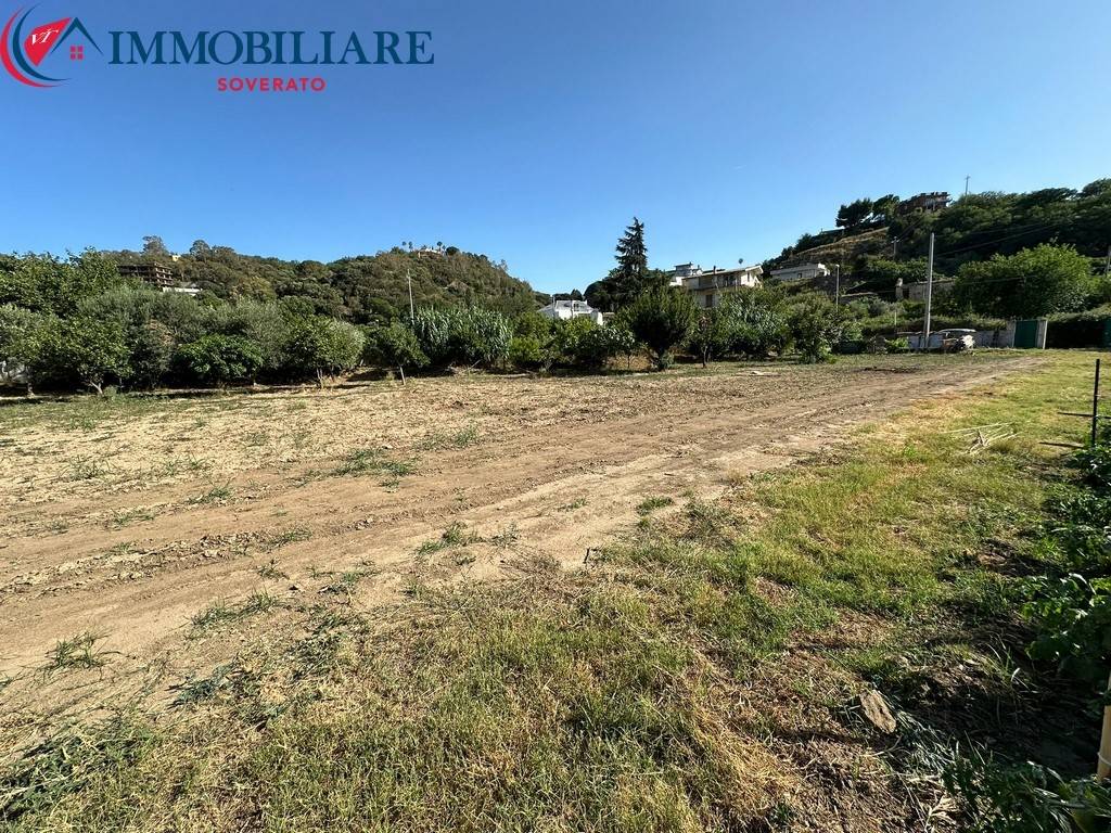 Terreno a Soverato in Via Parco Turrati, 17 - Foto 2