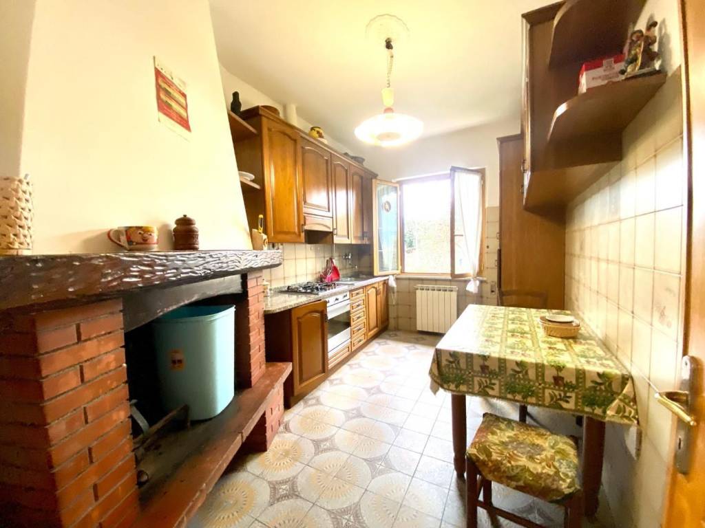 Villa a Castelnuovo magra - Foto 3