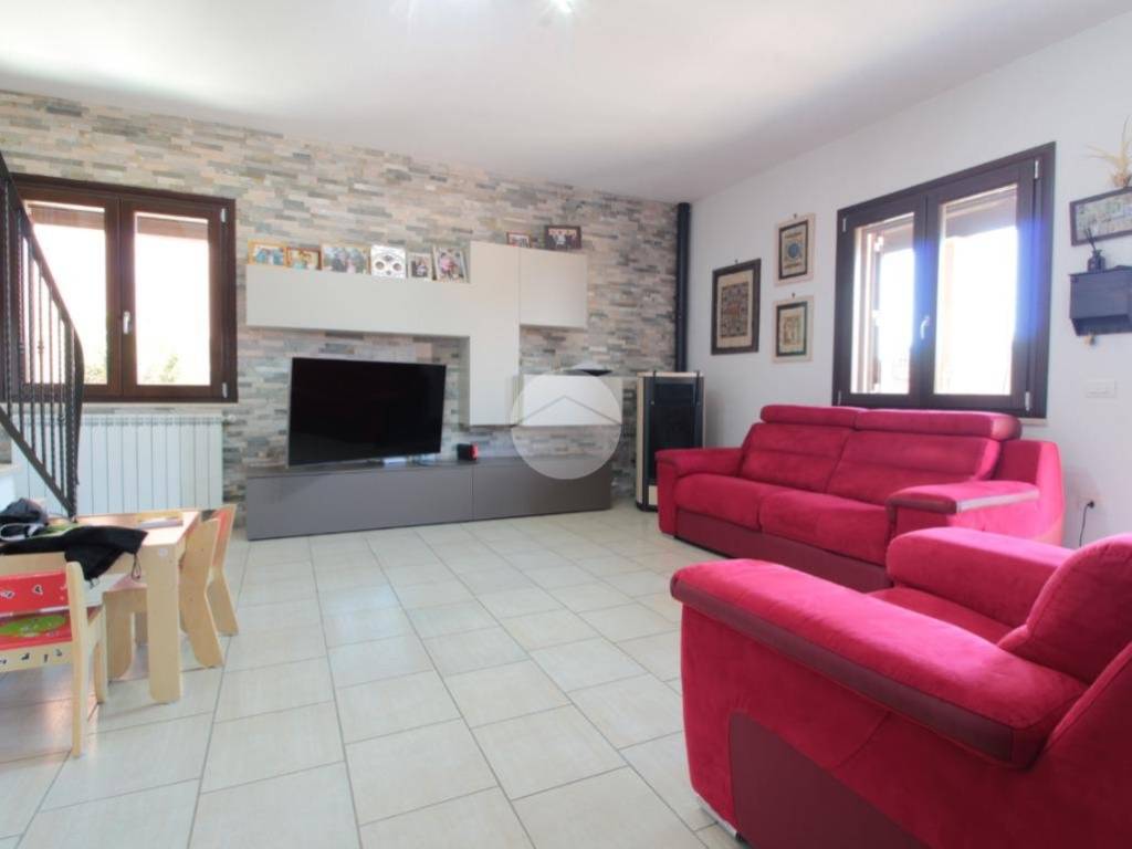 Villa a Dolianova in Via Is Corongius, 13 - Foto 2