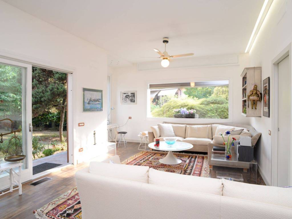 Villa a Merate in Via Tofane, 33 - Foto 3