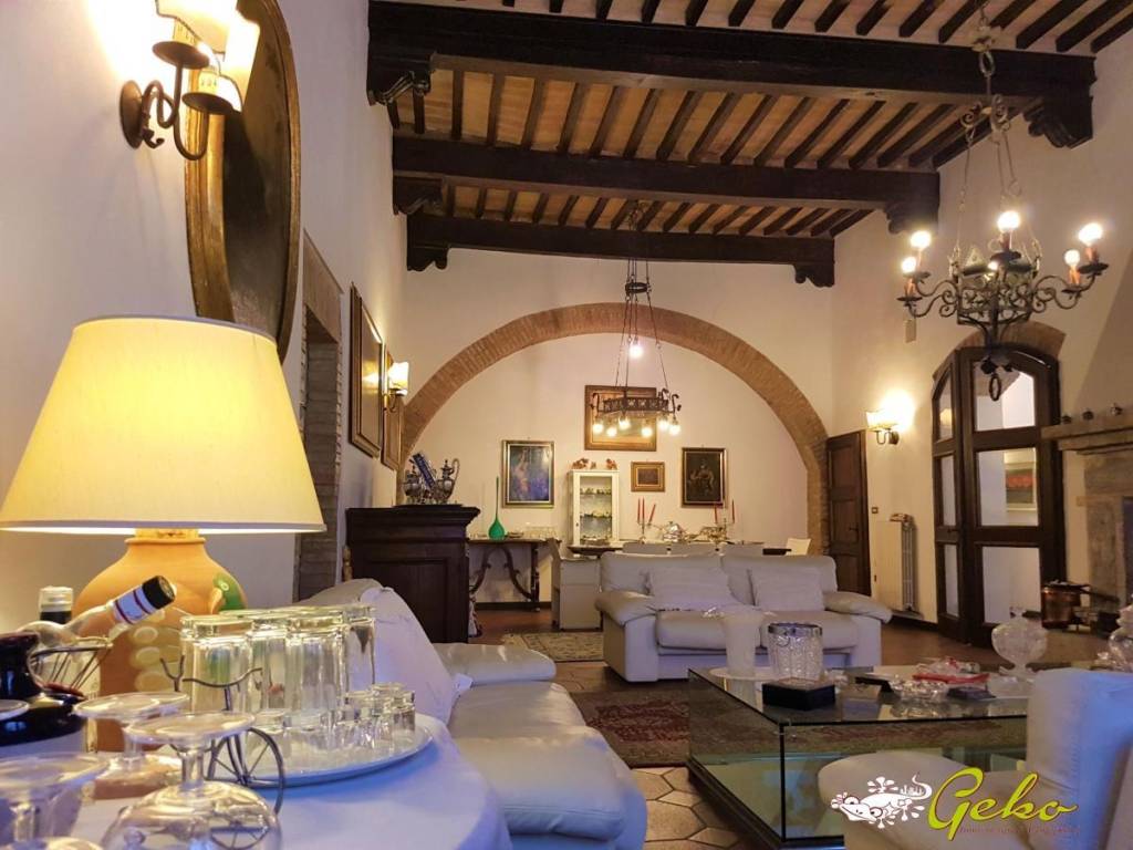 Palazzo / stabile a San gimignano - Foto 2