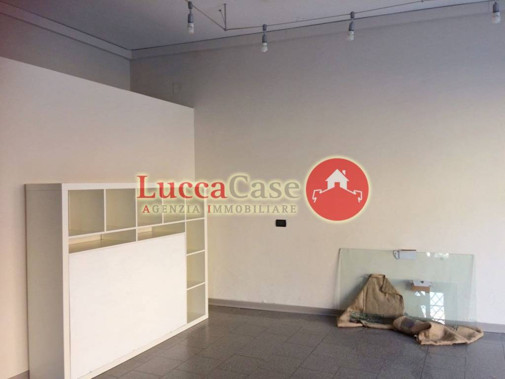 Immobile a Lucca in Via Vittorio Bachelet, 15 - Foto 2