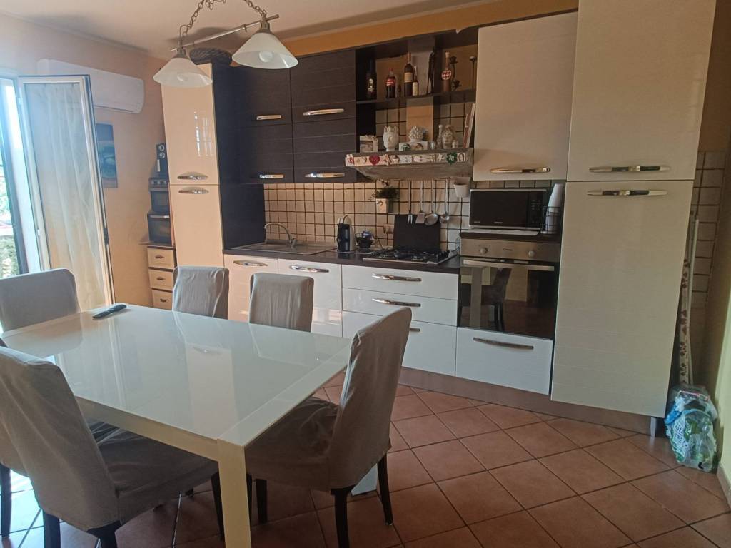 Appartamento a Giarre in Via Michele Federico Sciacca - Foto 5
