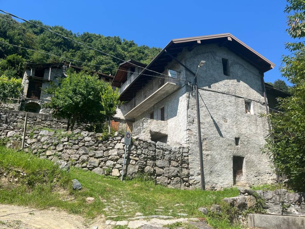 Rustico / casale a Civo in Frazione Selvapiana - Foto 2