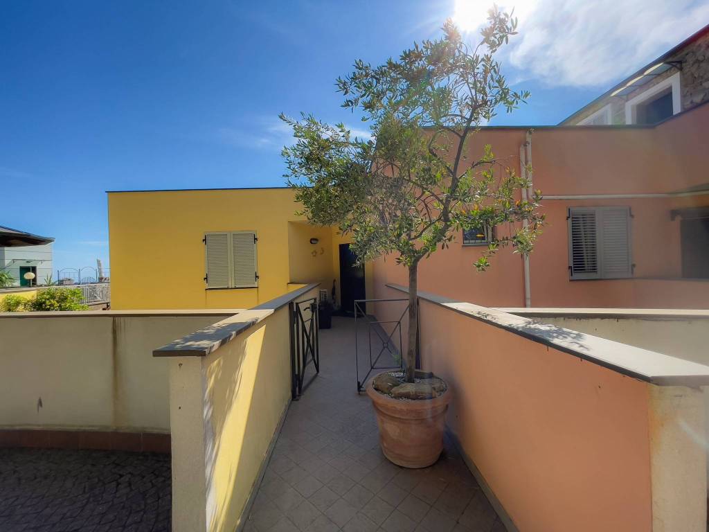 Appartamento a Cipressa in Strada Antica Torre - Foto 2