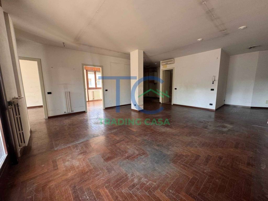Appartamento a Piacenza in Str. Farnesiana - Foto 4