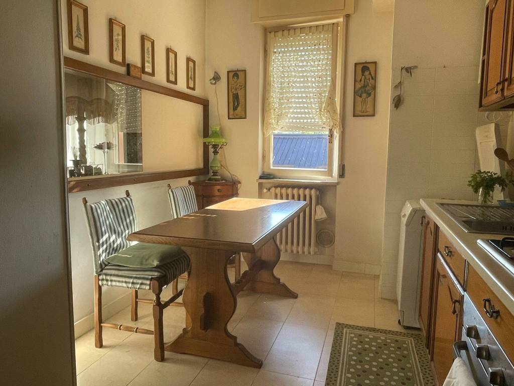 Appartamento a Arona in Via Monte Rosa, 38 - Foto 2
