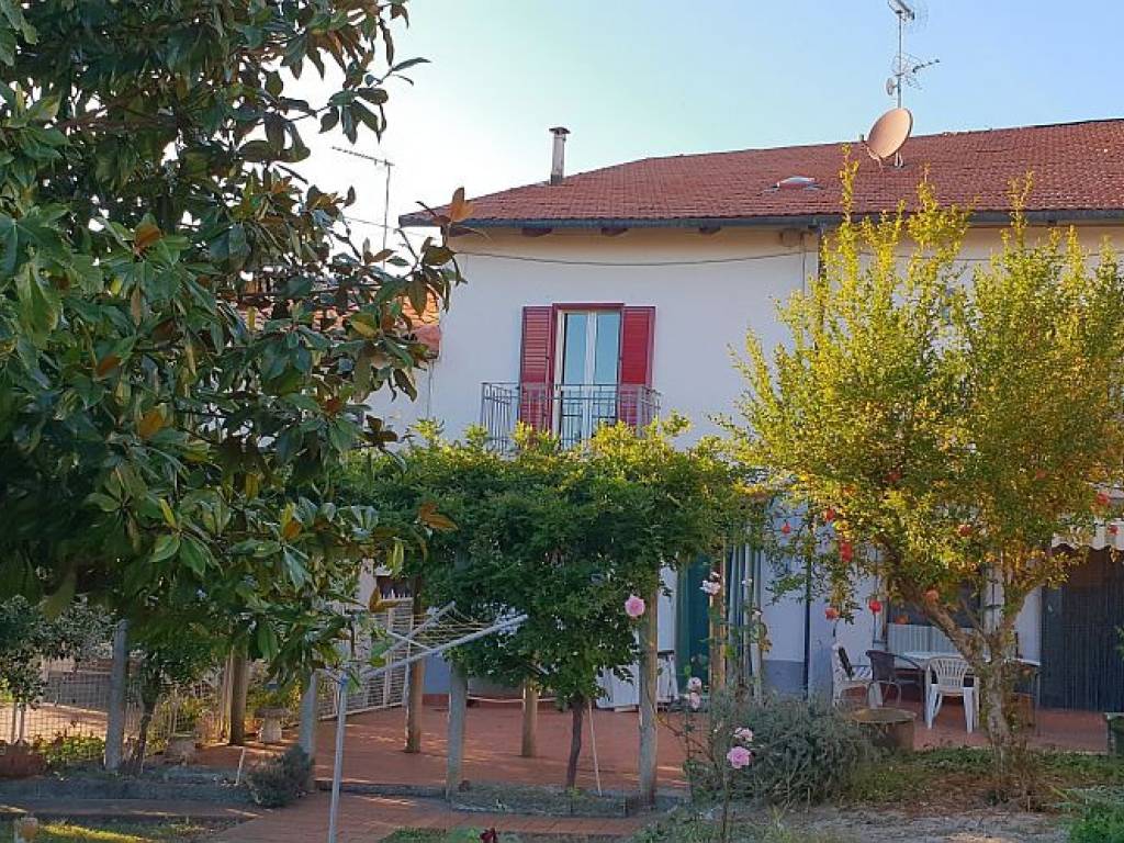 Casa indipendente a Robella in Località Case Boano - Foto 2