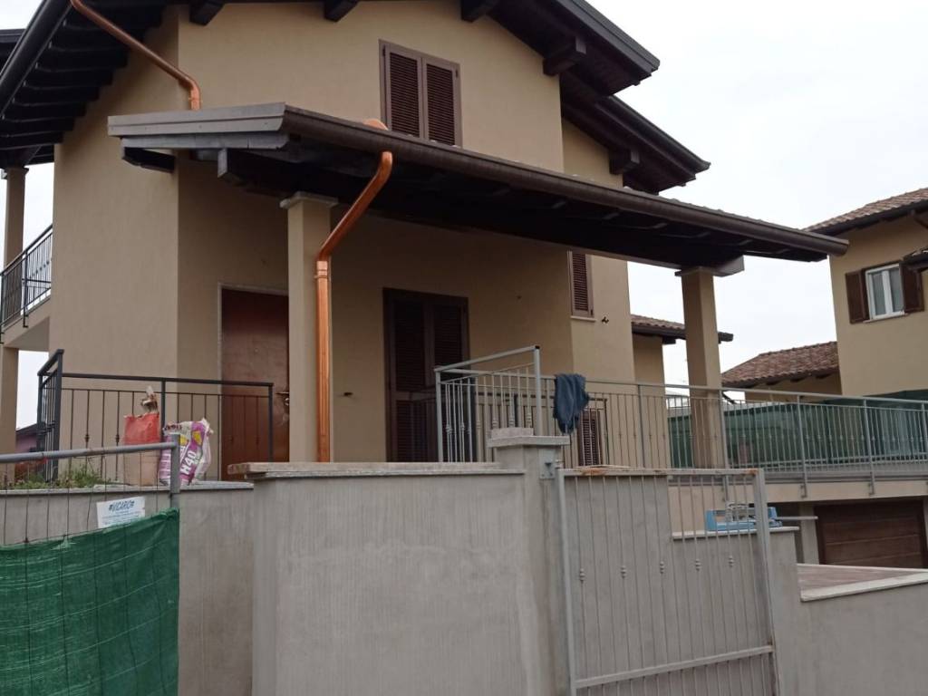 Villa a Pombia in Via Monviso - Foto 4