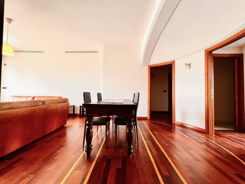 Appartamento a Riccione in Viale Maria Borman Ceccarini, 118 - Foto 5
