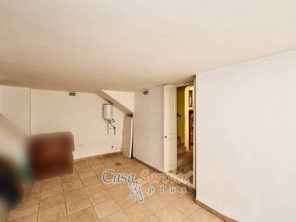 Appartamento a Parabita in Via Alessandro Manzoni - Foto 5