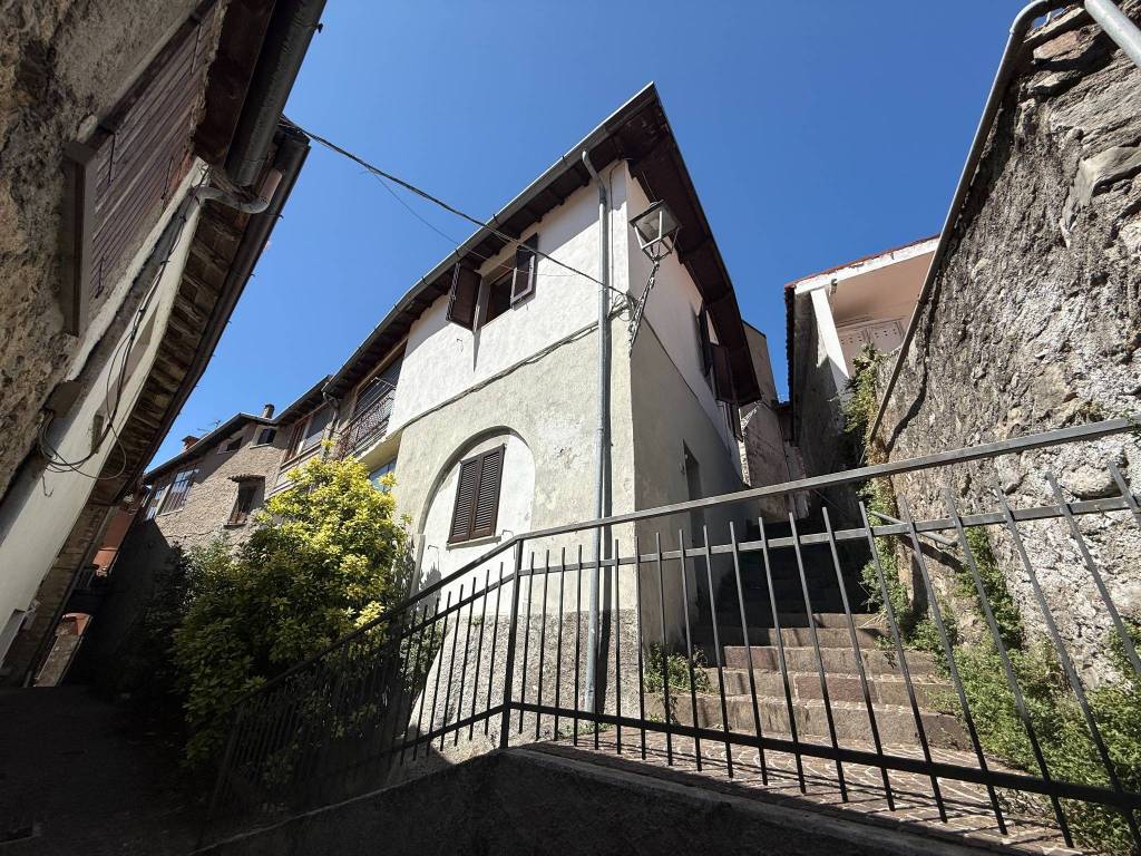 Casa indipendente a Adrara san rocco in Via Valdimura - Foto 4