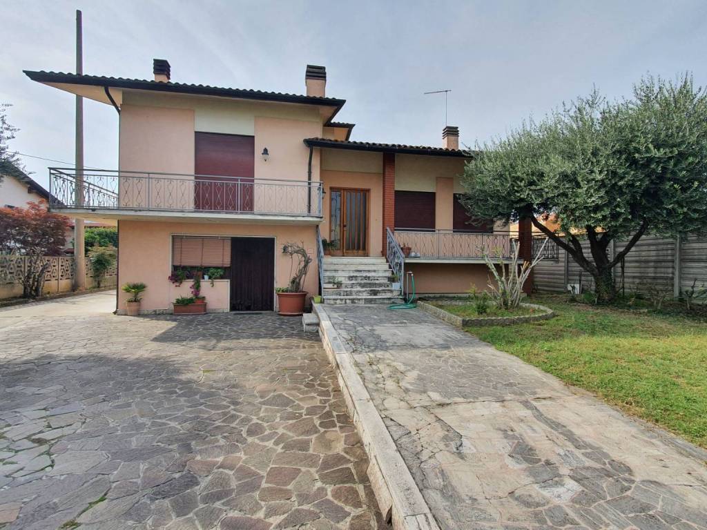 Villa a Rossano veneto - Foto 2