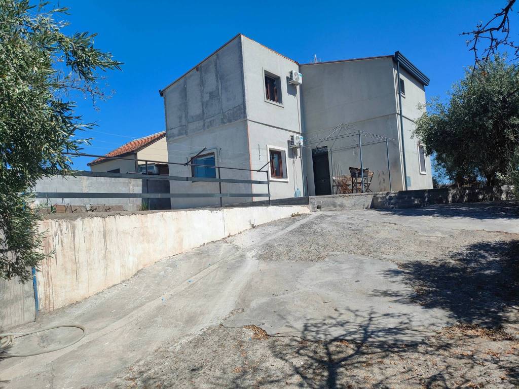 Villa a Belpasso in SP184 - Foto 3