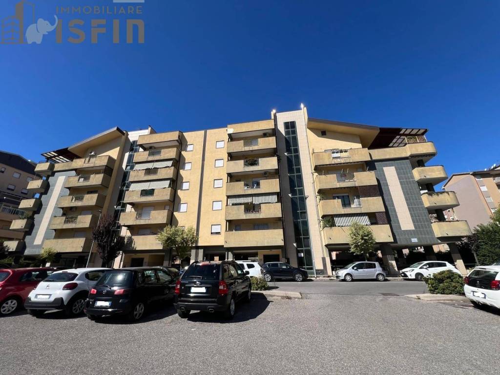 Appartamento a Cosenza in Via Giuseppe Sisca, 4 - Foto 2