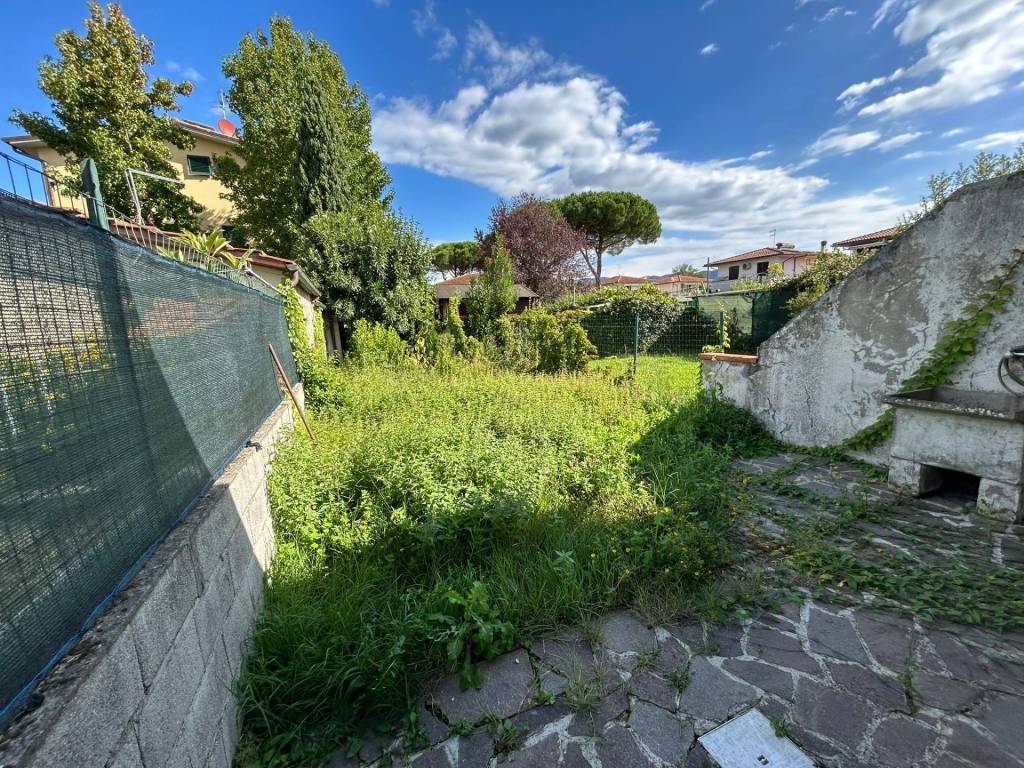 Casa indipendente a Cascina in via di borgo, 24 - Foto 2