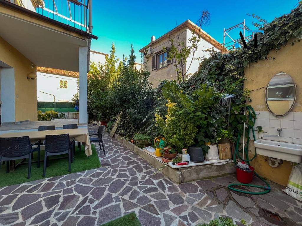 Villa a Trieste in Strada di Fiume, 73 - Foto 3