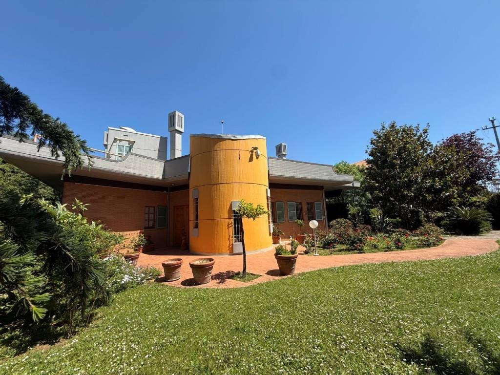 Villa a Civitanova marche in Strada Monte Troiano, 26 - Foto 3