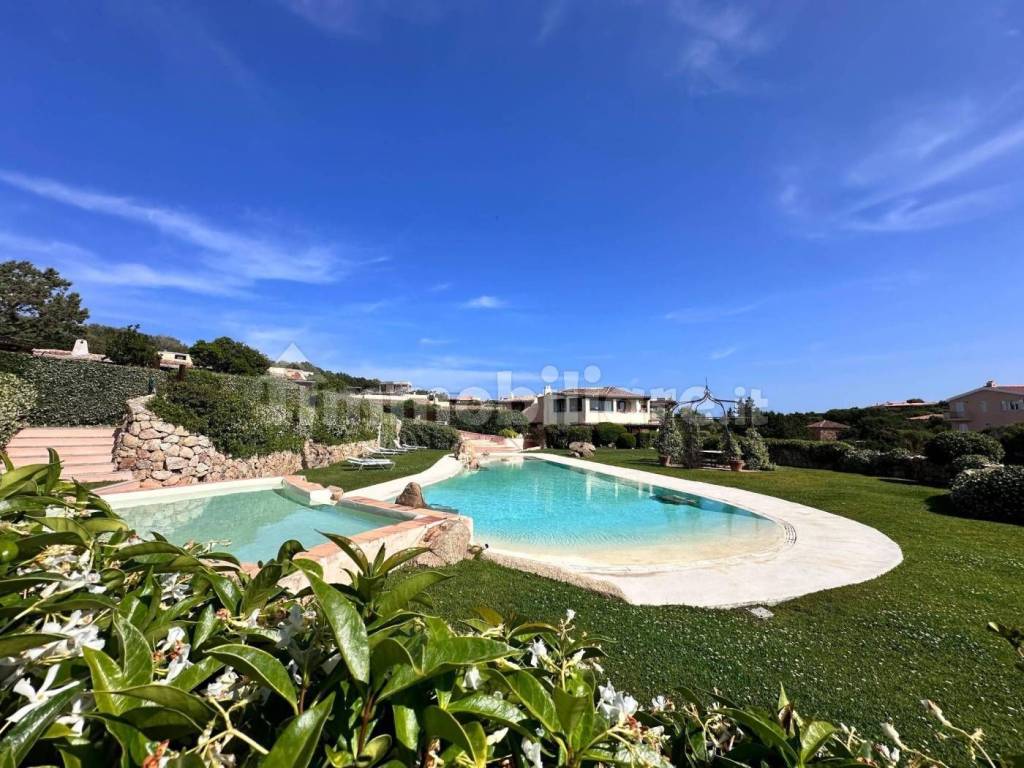 Appartamento a Arzachena in Via Porto Vecchio - Foto 3