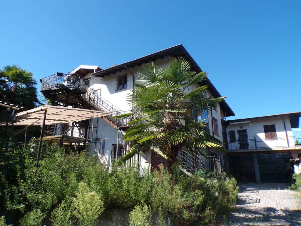 Villa a Brebbia in Via Michelangelo Buonarroti - Foto 3
